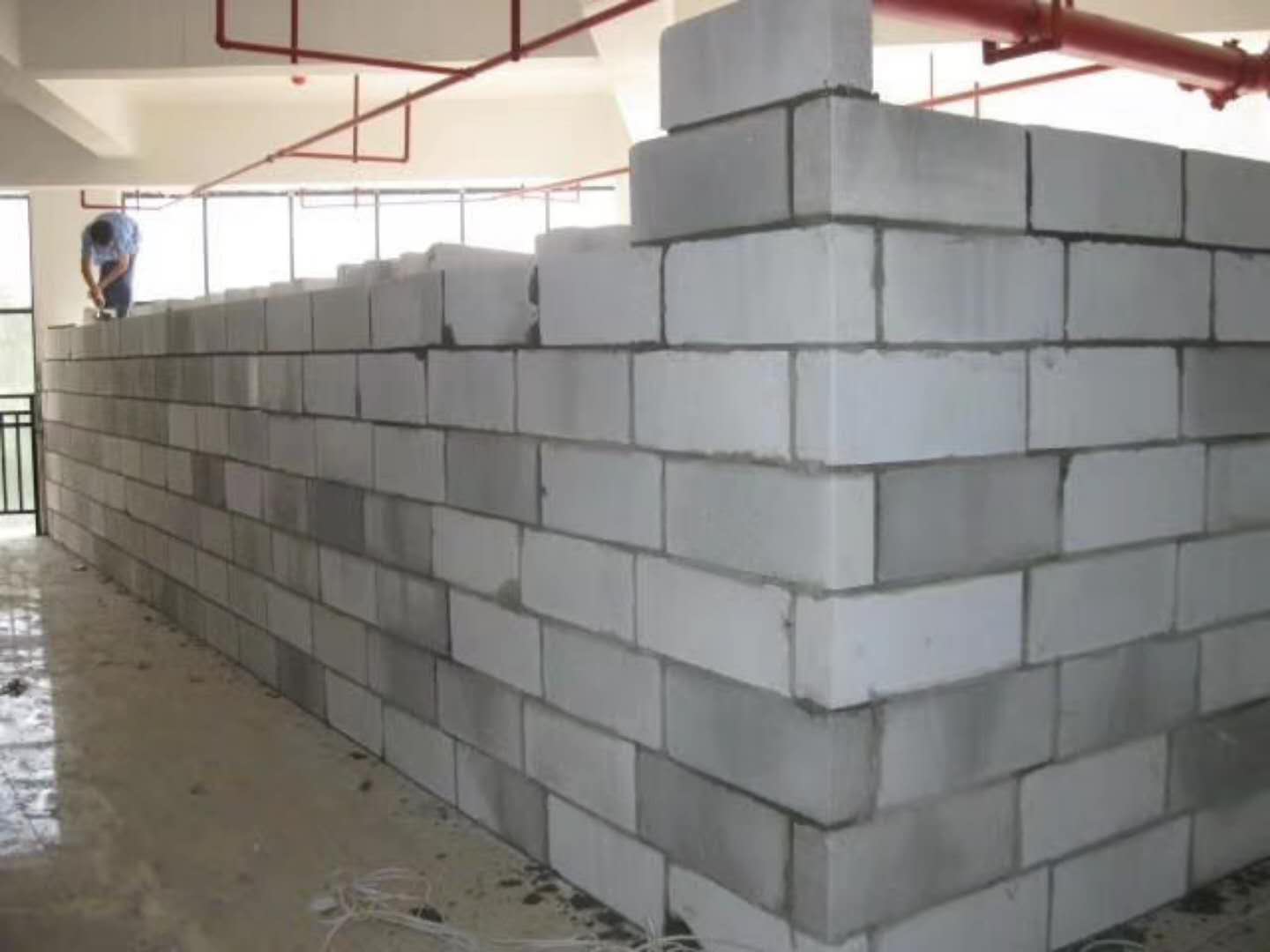 濮阳蒸压加气混凝土砌块承重墙静力和抗震性能的研究
